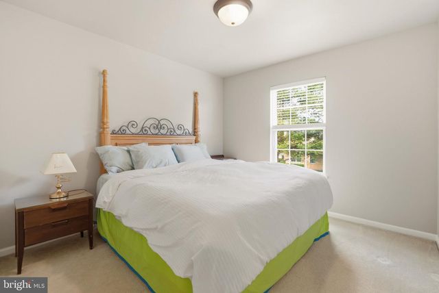 242 VAUGHN RD, Royersford, PA 19468