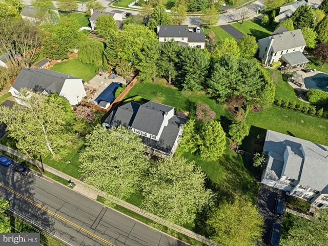 242 VAUGHN RD, Royersford, PA 19468