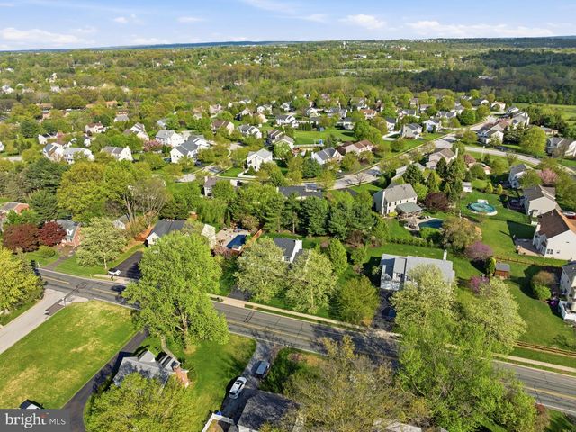 242 VAUGHN RD, Royersford, PA 19468