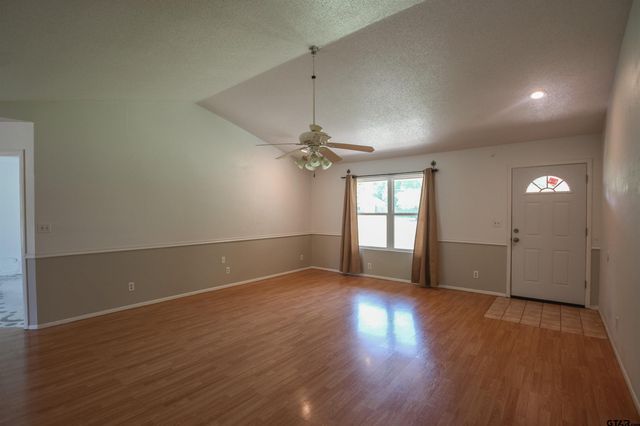 21298 Dogwood Dr, Flint, TX 75762