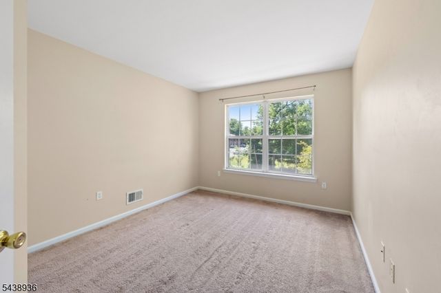 5 Edith Pl, Franklin Twp., NJ 08873