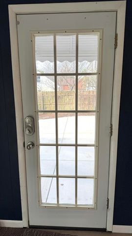 820 E Stanford Street, Springfield, MO 65807