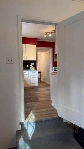 820 E Stanford Street, Springfield, MO 65807