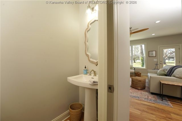 49 Jordon Drive, Winfield, WV 25213