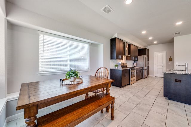 1305 Coyote Ridge, Aubrey, TX 76227