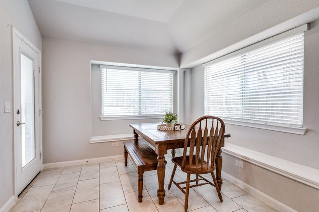 1305 Coyote Ridge, Aubrey, TX 76227