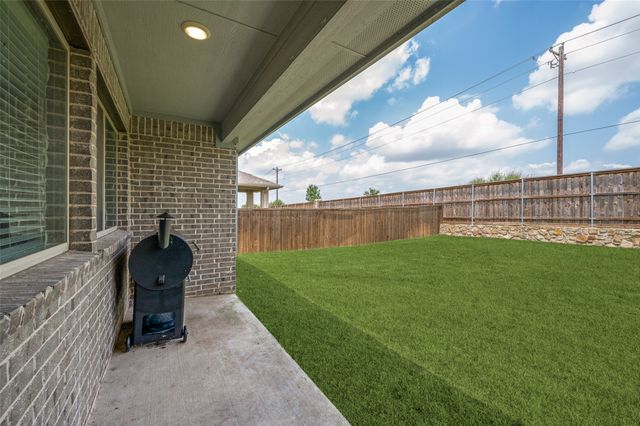 1305 Coyote Ridge, Aubrey, TX 76227