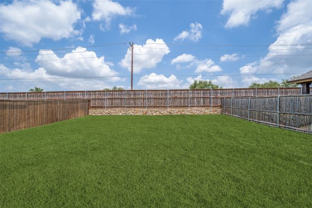 1305 Coyote Ridge, Aubrey, TX 76227