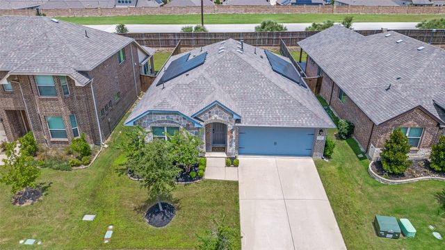 1305 Coyote Ridge, Aubrey, TX 76227