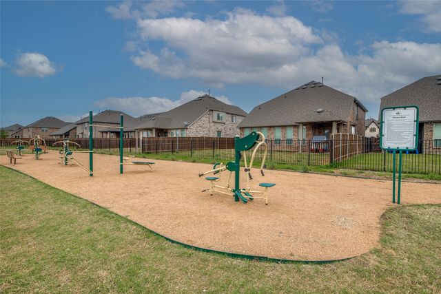 1305 Coyote Ridge, Aubrey, TX 76227