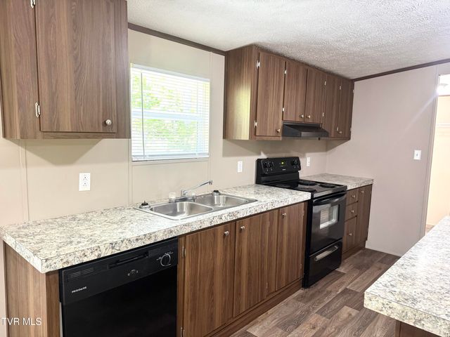 12580 Star Branch Road, Coeburn, VA 24230