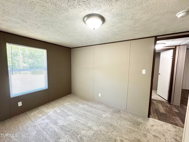 12580 Star Branch Road, Coeburn, VA 24230
