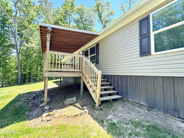 12580 Star Branch Road, Coeburn, VA 24230