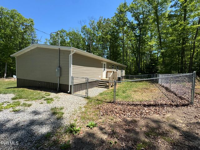 12580 Star Branch Road, Coeburn, VA 24230