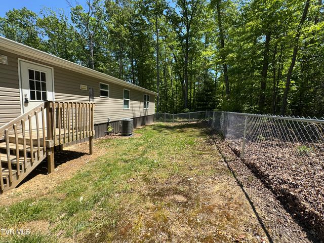 12580 Star Branch Road, Coeburn, VA 24230