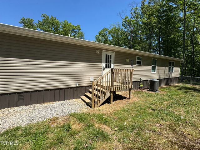 12580 Star Branch Road, Coeburn, VA 24230