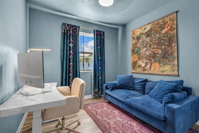 524 SW 19th Way, Fort Lauderdale, FL 33312