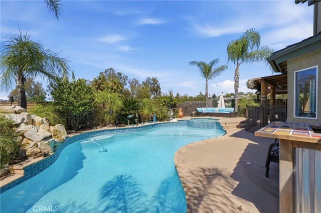 12184 Knoll Crest, Lakeside, CA 92040