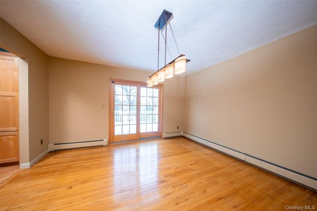 75 Holland Place, Hartsdale, NY 10530