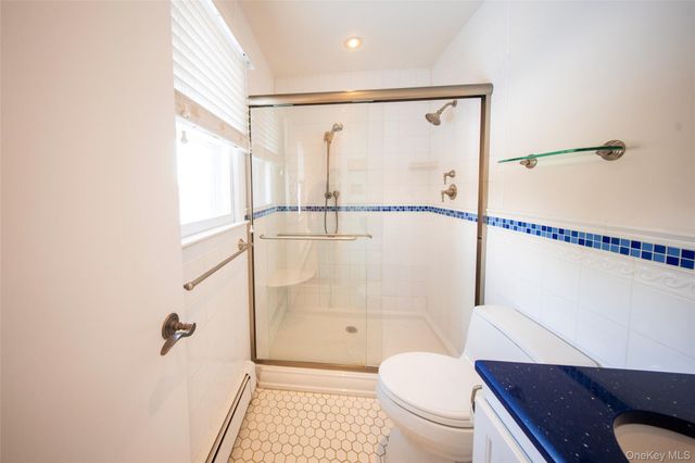 75 Holland Place, Hartsdale, NY 10530