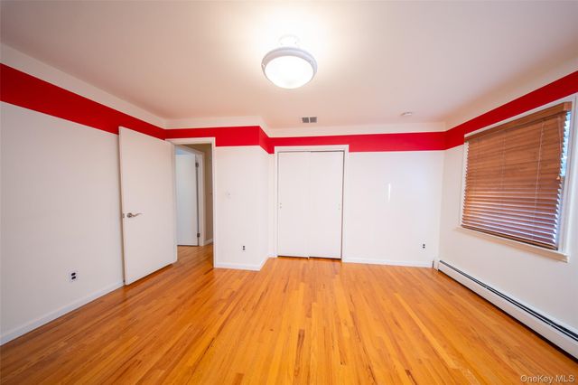 75 Holland Place, Hartsdale, NY 10530