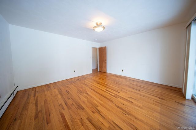 75 Holland Place, Hartsdale, NY 10530