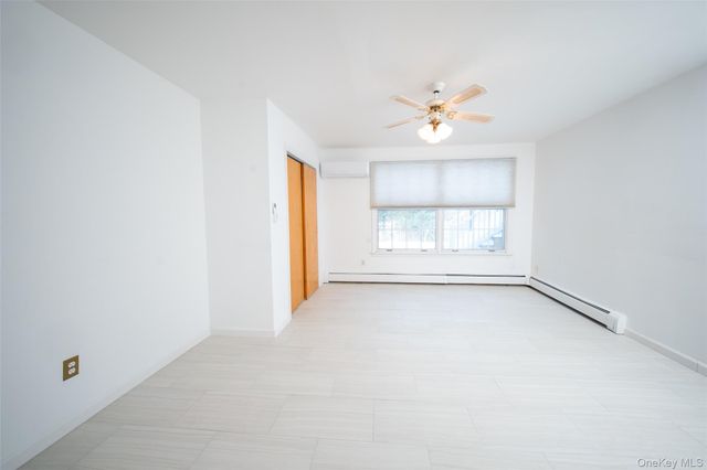 75 Holland Place, Hartsdale, NY 10530