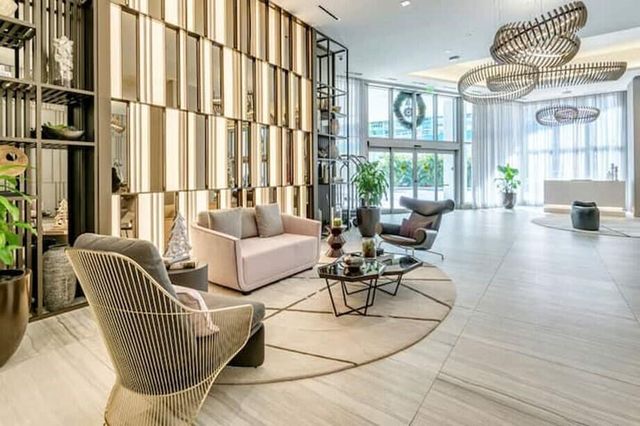 4010 S Ocean Drive R2404, Hollywood, FL 33019
