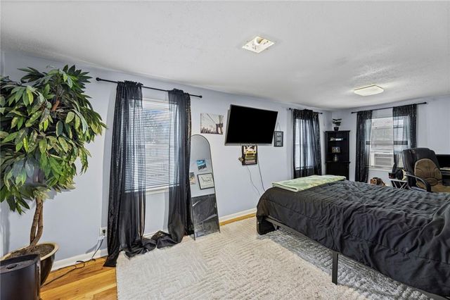 10935 Bristol Terrace, Kansas City, MO 64134