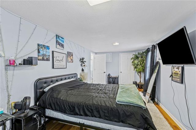 10935 Bristol Terrace, Kansas City, MO 64134