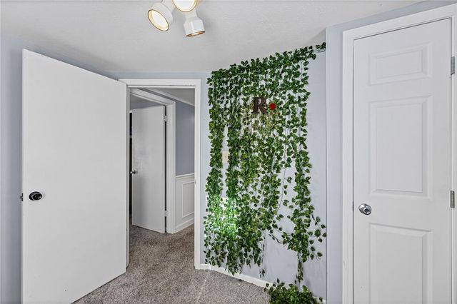 10935 Bristol Terrace, Kansas City, MO 64134