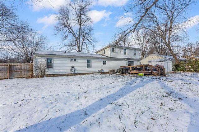 10935 Bristol Terrace, Kansas City, MO 64134