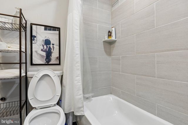 1420 E LANVALE ST, Baltimore, MD 21213