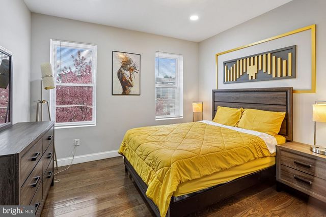 1420 E LANVALE ST, Baltimore, MD 21213