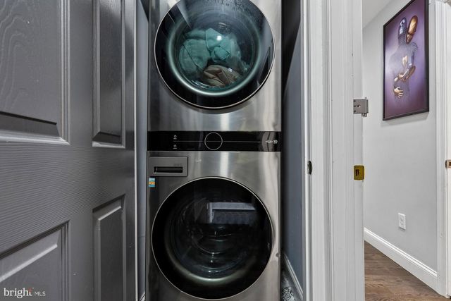 1420 E LANVALE ST, Baltimore, MD 21213