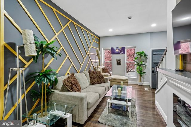 1420 E LANVALE ST, Baltimore, MD 21213