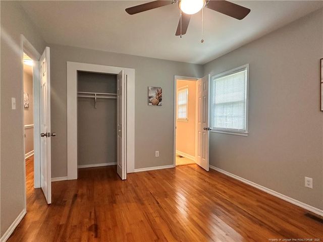 1109 Strickland Bridge Road, Fayetteville, NC 28304