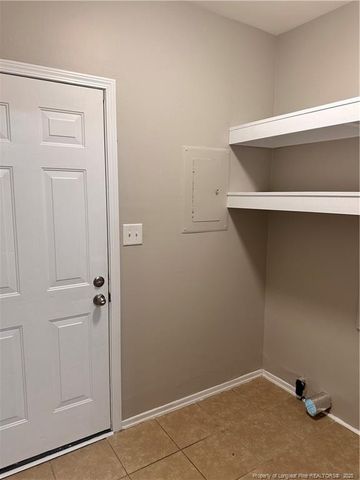 1109 Strickland Bridge Road, Fayetteville, NC 28304