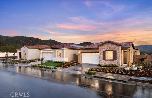 23686 Highvale Drive, Corona, CA 92883