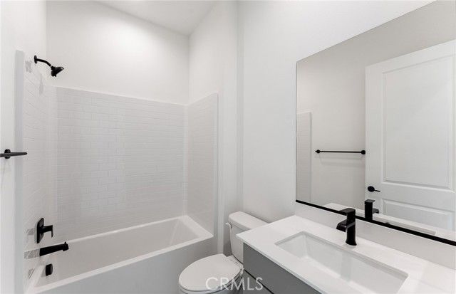 23686 Highvale Drive, Corona, CA 92883