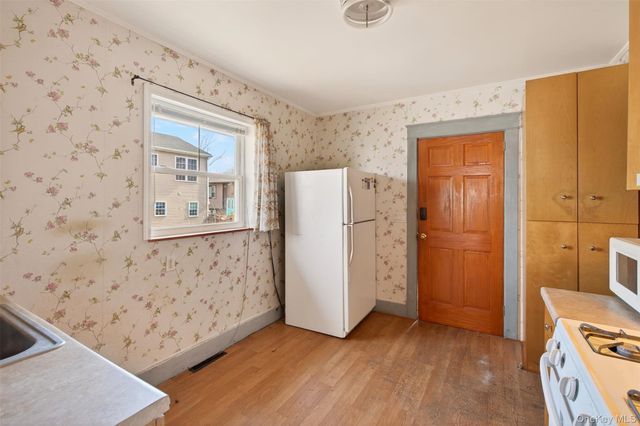 18-20 Bedford Avenue, Middletown, NY 10940