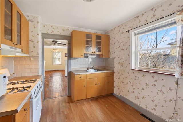18-20 Bedford Avenue, Middletown, NY 10940