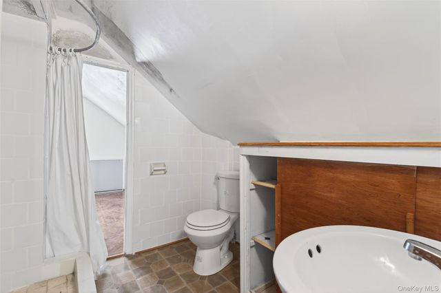 18-20 Bedford Avenue, Middletown, NY 10940