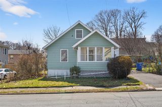 18-20 Bedford Avenue, Middletown, NY 10940