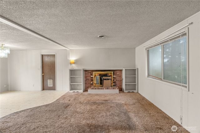 71 E Southlake Drive, Shelton, WA 98584