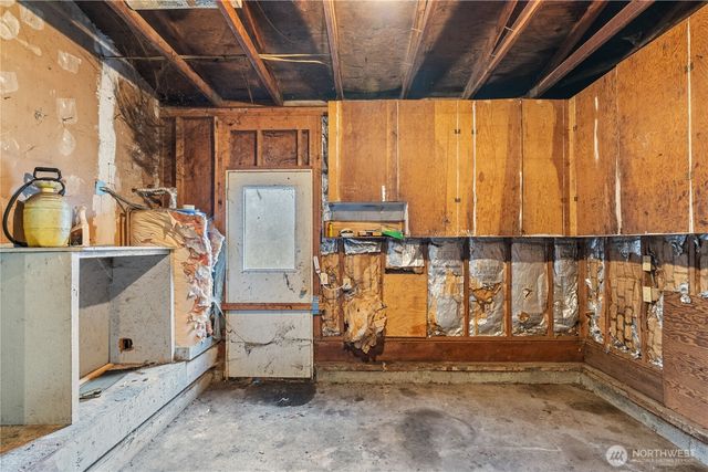 71 E Southlake Drive, Shelton, WA 98584