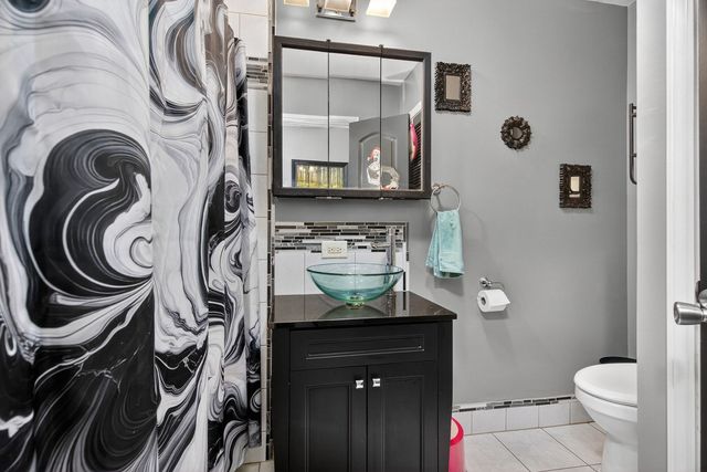 2550 Garden Court, Joliet, IL 60435