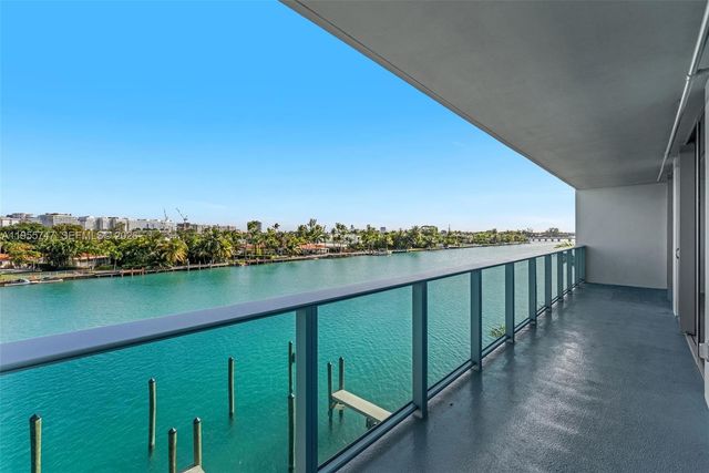 9201 E Bay Harbor Dr 403, Bay Harbor Islands, FL 33154