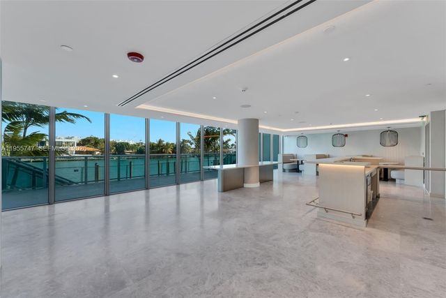 9201 E Bay Harbor Dr 403, Bay Harbor Islands, FL 33154