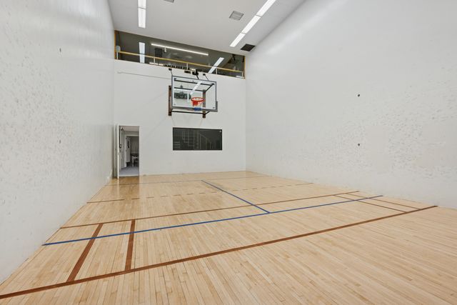 155 N Harbor Drive 2605, Chicago, IL 60601